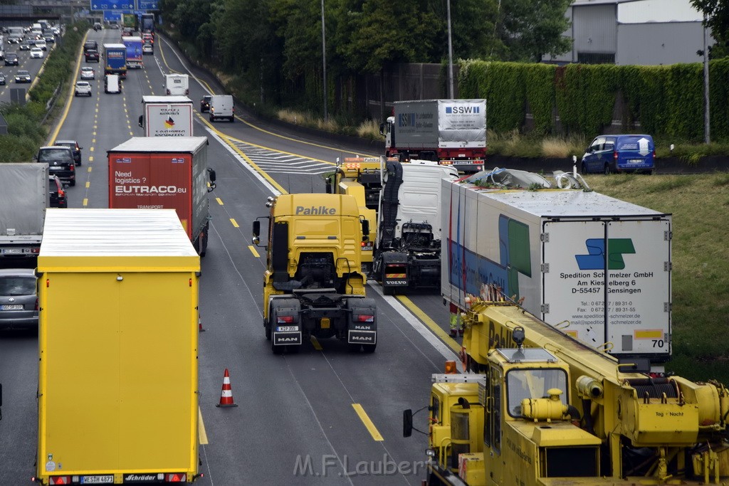 Schwerer VU A 3 Rich Oberhausen Hoehe AK Leverkusen P893.JPG - Miklos Laubert